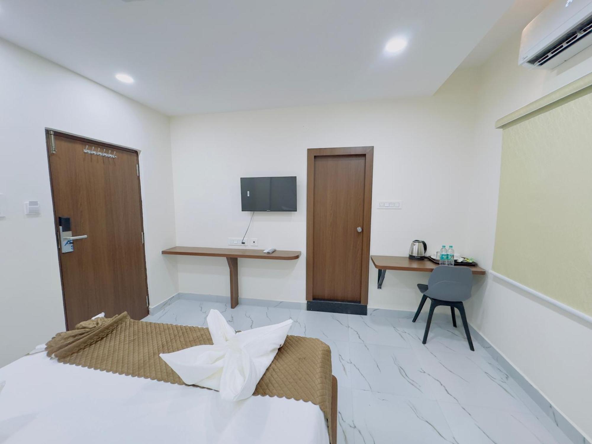 Hotel Apex Inn Hyderabad Airport Eksteriør billede